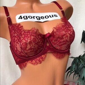 VICTORIAS SECRET VERY SEXY UNLINED BRA IN RED APPLE